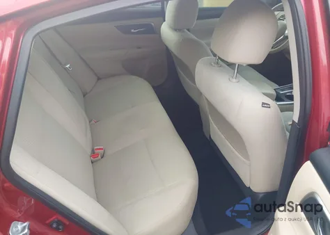 2015 Nissan Altima 2.5 S из США, поврежденный, VIN 1N4AL3AP7FC280019